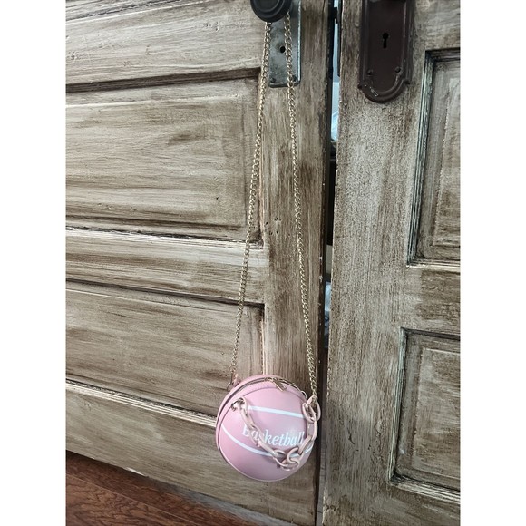 Pink Cute Basketball Shaped Cross BodyBag  carry bag  and removable chain - Picture 3 of 6